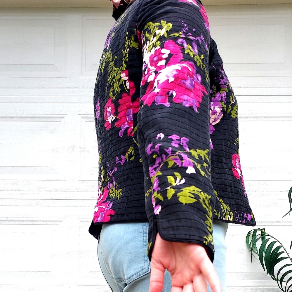 Nexx Black Purple Silk Bomber Jacket with Floral Design - Picture 3 of 8